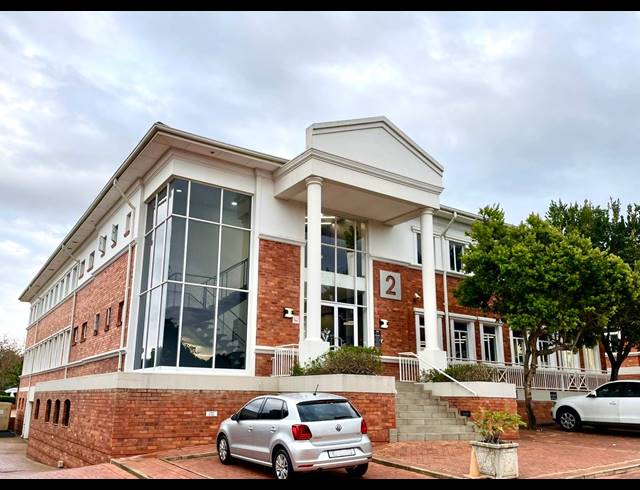 992M² OFFICE TO LET IN LA LUCIA RIDGE